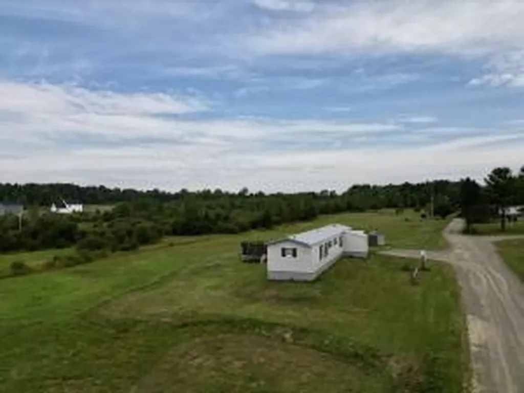 6 Pearson Lane Hermon ME 04401