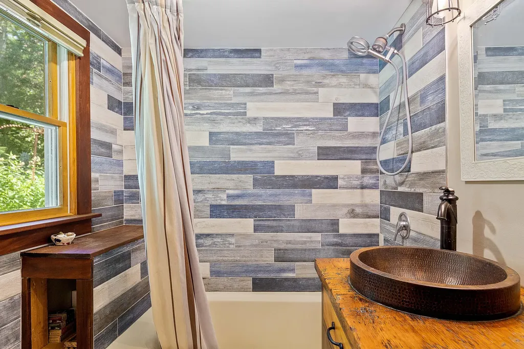 108 Norton Pond Road Lincolnville ME 04849