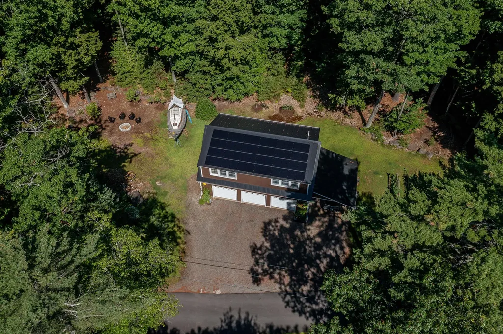 108 Norton Pond Road Lincolnville ME 04849