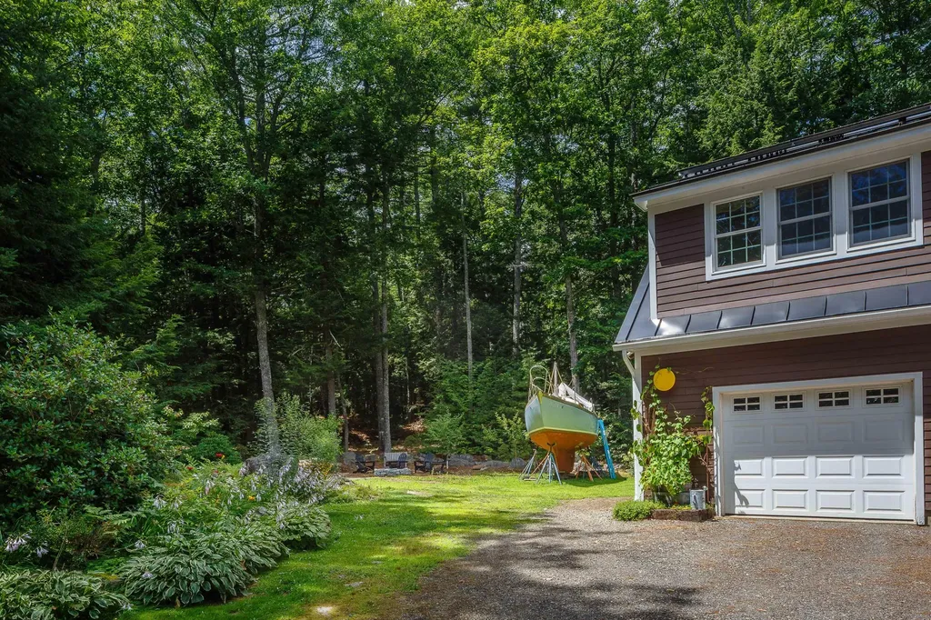 108 Norton Pond Road Lincolnville ME 04849