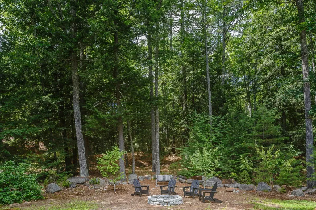 108 Norton Pond Road Lincolnville ME 04849