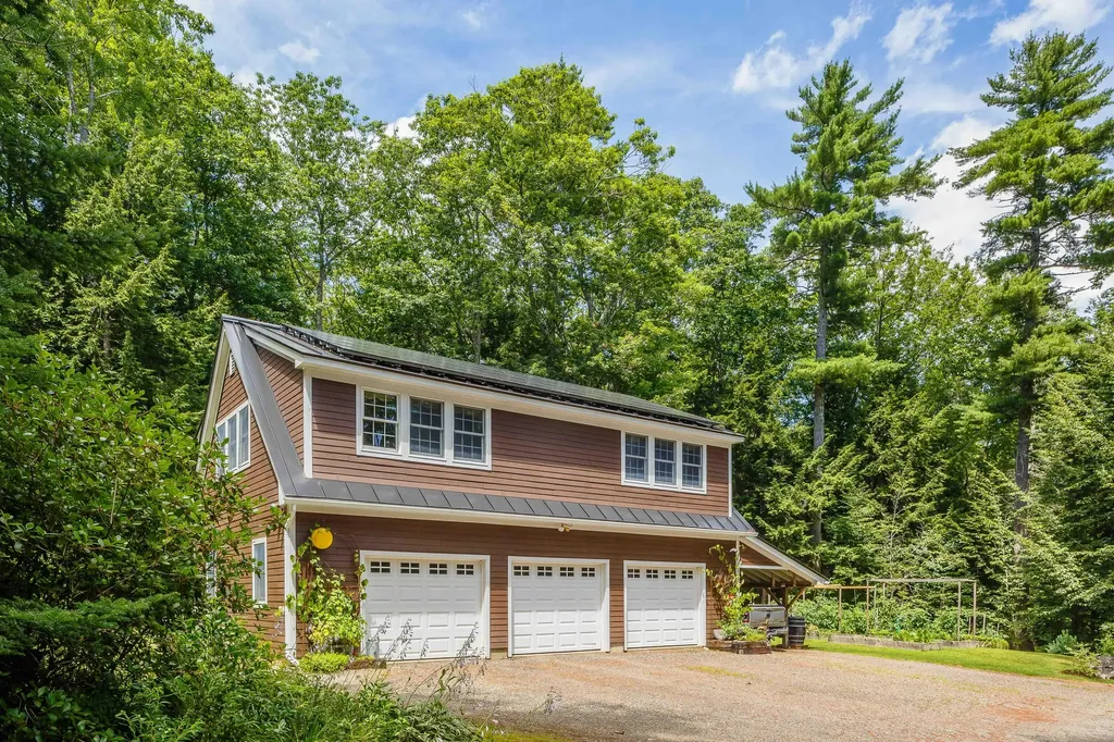 108 Norton Pond Road Lincolnville ME 04849