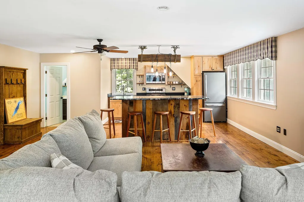 108 Norton Pond Road Lincolnville ME 04849