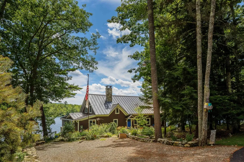 108 Norton Pond Road Lincolnville ME 04849