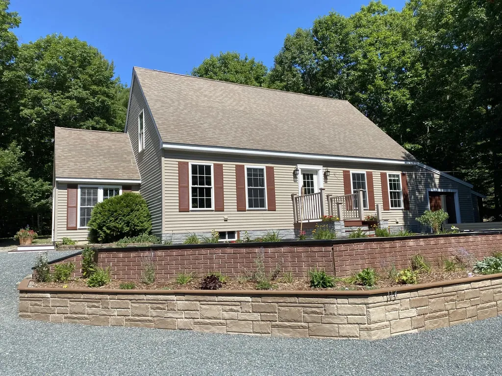 113 North Bend Road Ellsworth ME 04605