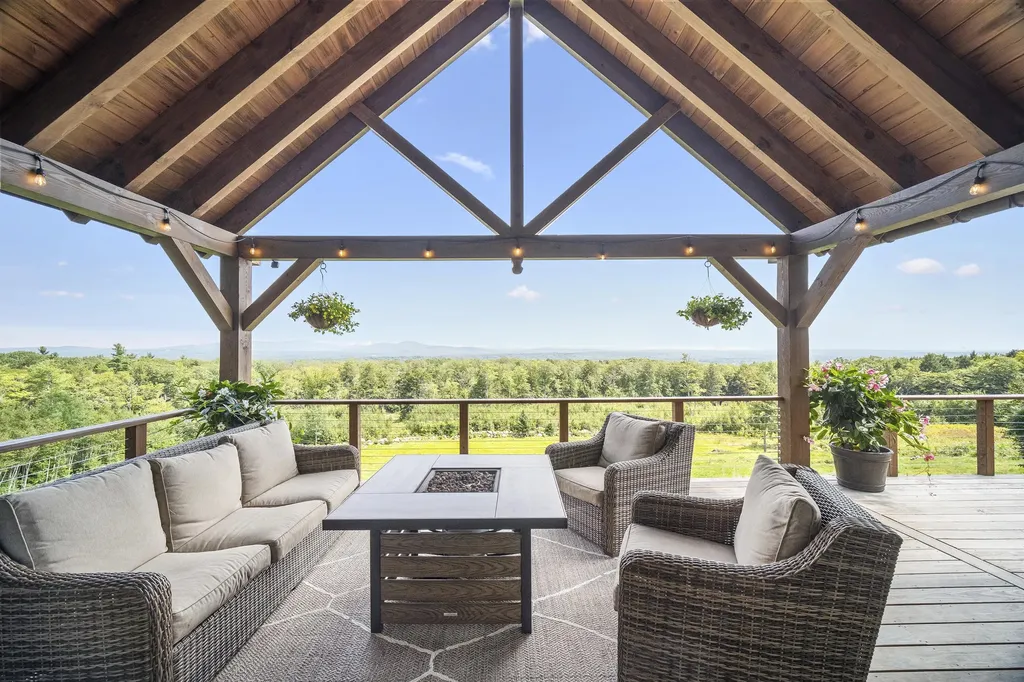 115 Millay Lane Union ME 04862