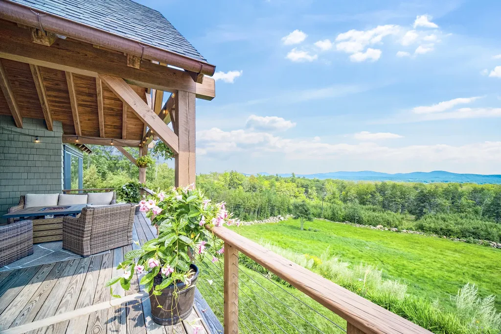 115 Millay Lane Union ME 04862