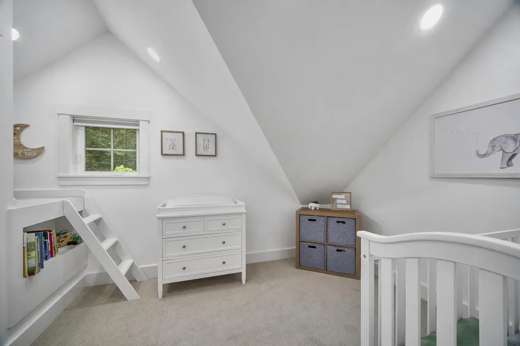 115 Millay Lane Union ME 04862