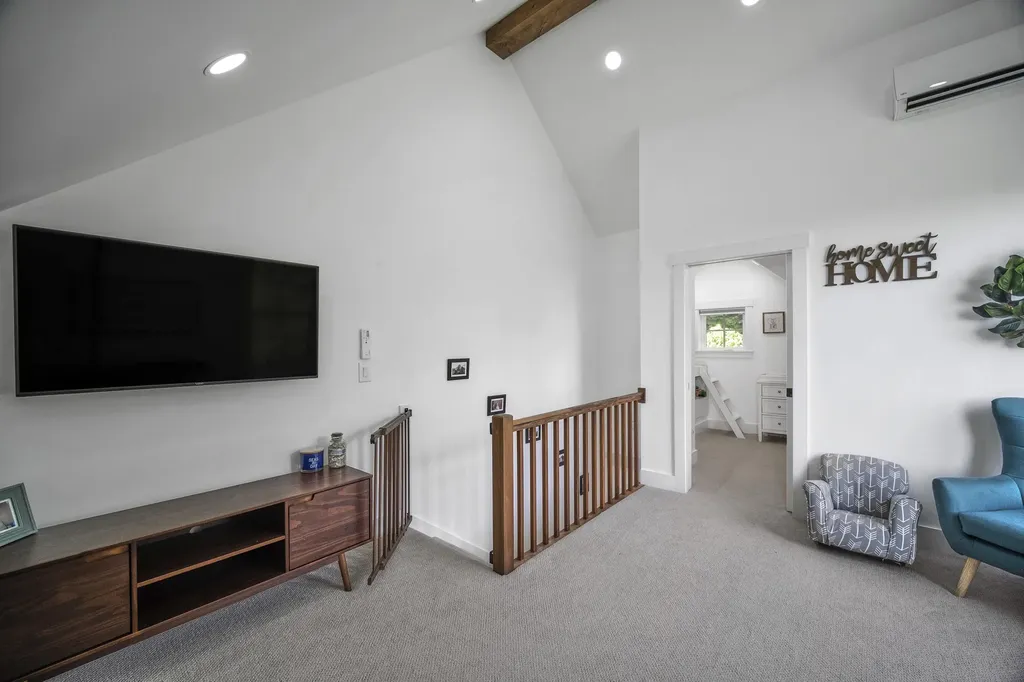 115 Millay Lane Union ME 04862