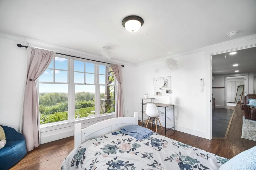 115 Millay Lane Union ME 04862