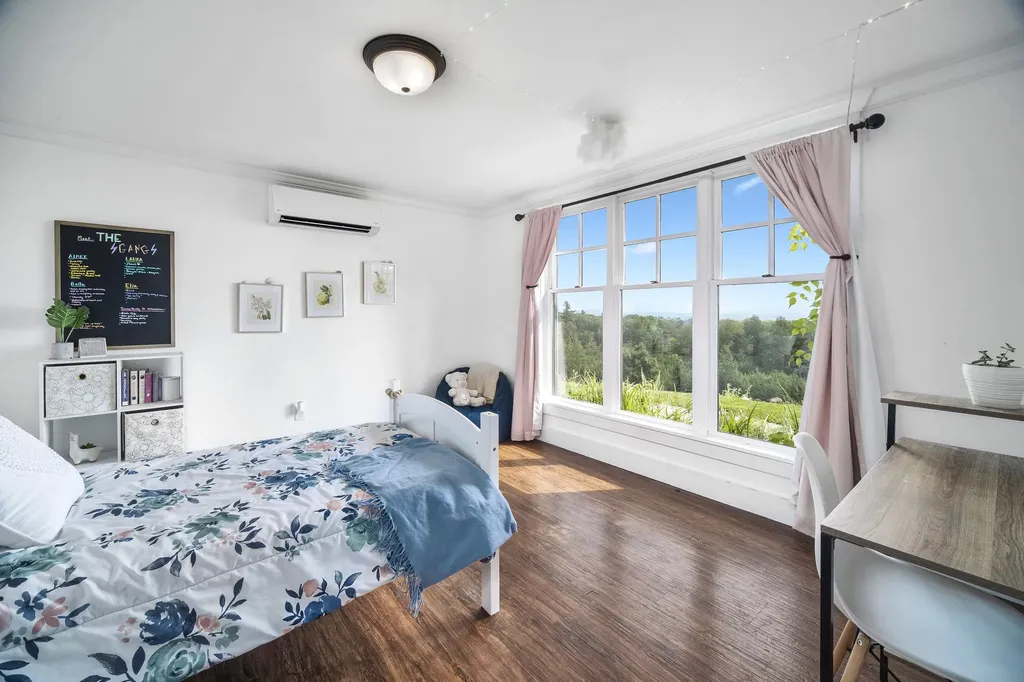 115 Millay Lane Union ME 04862
