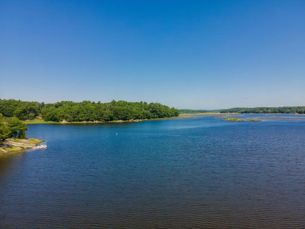 21 Preble Point Road Arrowsic ME 04530