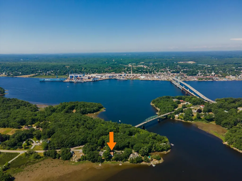 21 Preble Point Road Arrowsic ME 04530