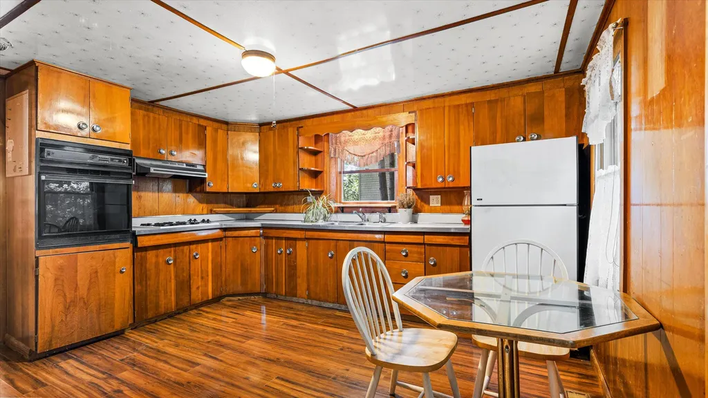 21 Preble Point Road Arrowsic ME 04530