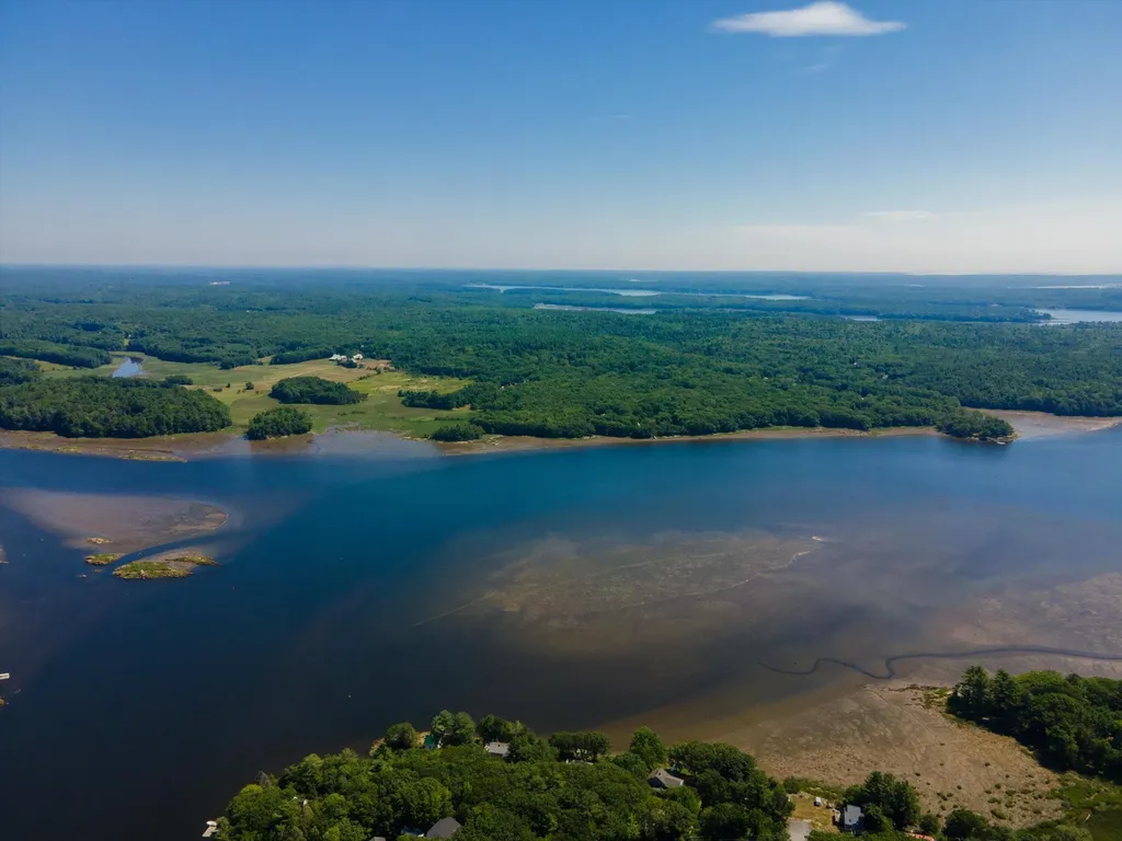 21 Preble Point Road Arrowsic ME 04530