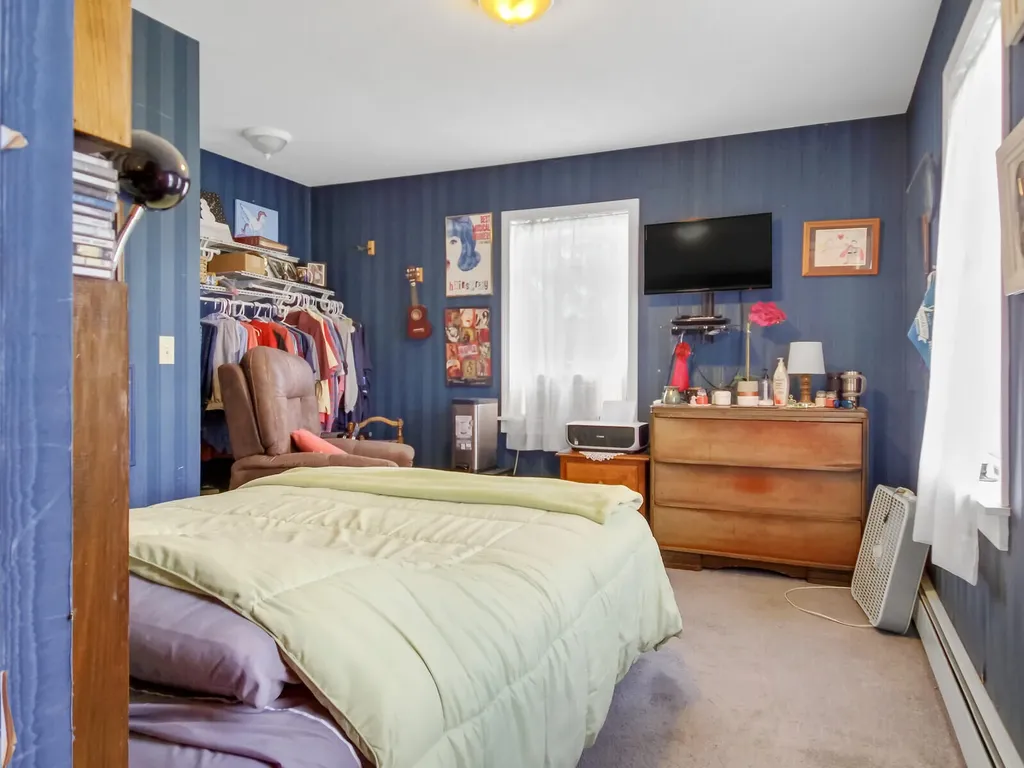 127 Mutton Lane Clinton ME 04927