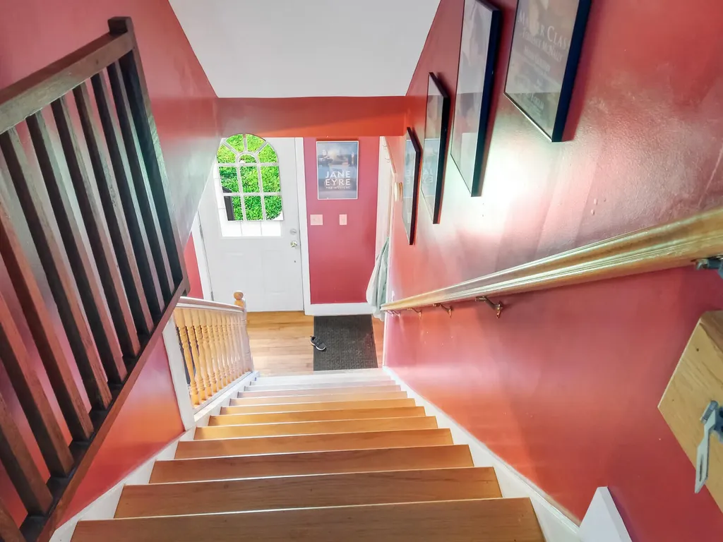 127 Mutton Lane Clinton ME 04927