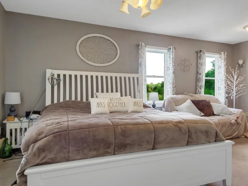127 Mutton Lane Clinton ME 04927