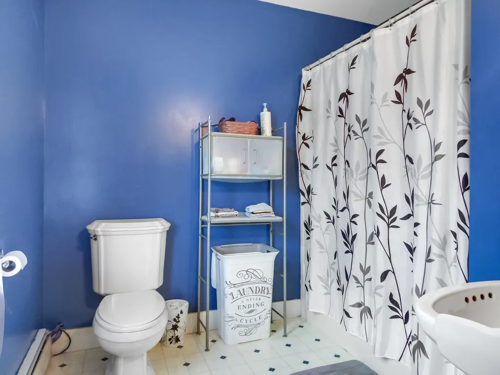 127 Mutton Lane Clinton ME 04927