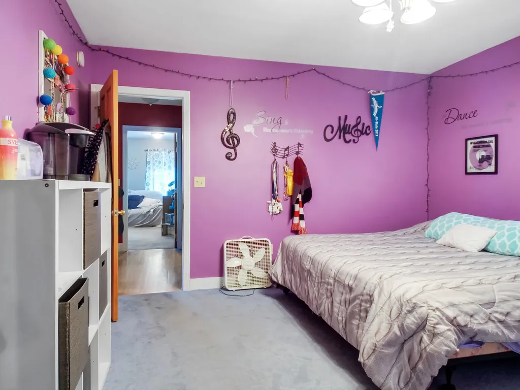 127 Mutton Lane Clinton ME 04927