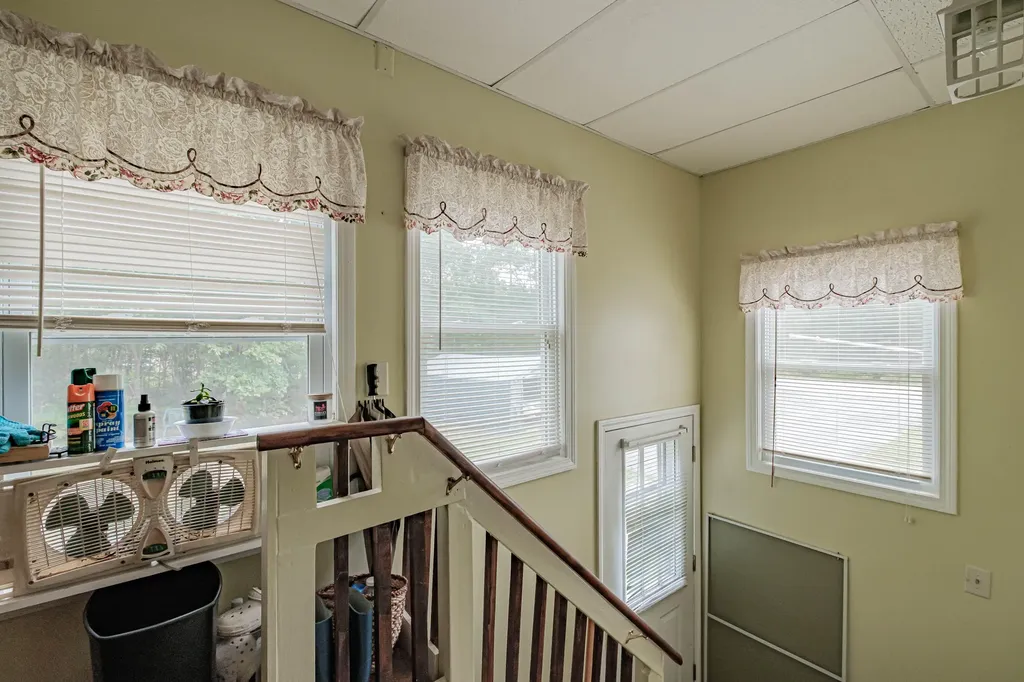 8 Pilgrim Drive Hiram ME 04041