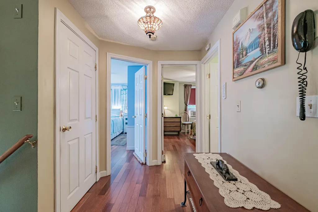 8 Pilgrim Drive Hiram ME 04041