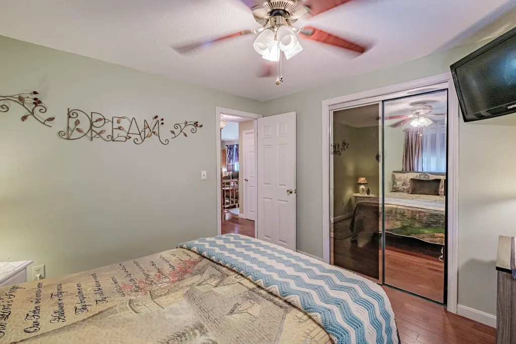8 Pilgrim Drive Hiram ME 04041