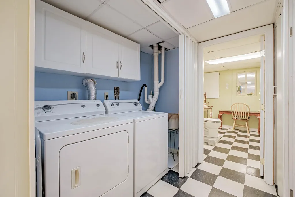 8 Pilgrim Drive Hiram ME 04041