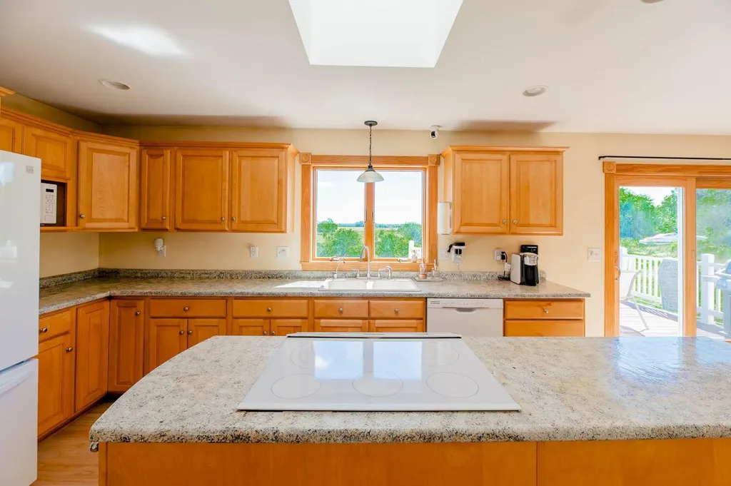 449 Prescott Road Manchester ME 04351