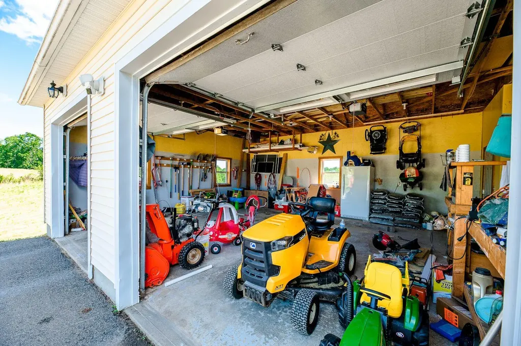 449 Prescott Road Manchester ME 04351