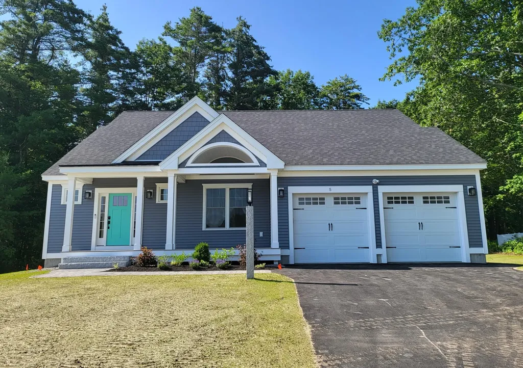 5 Mockingbird Lane Kennebunk ME 04043