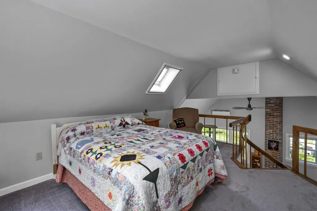 21 Thurston Lane Union ME 04862
