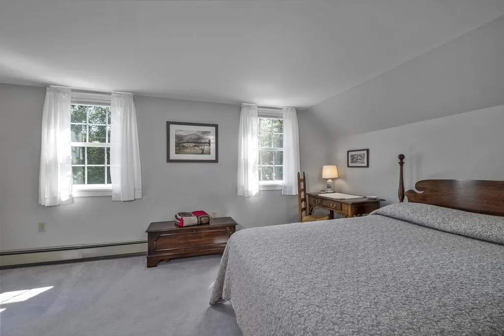 21 Thurston Lane Union ME 04862