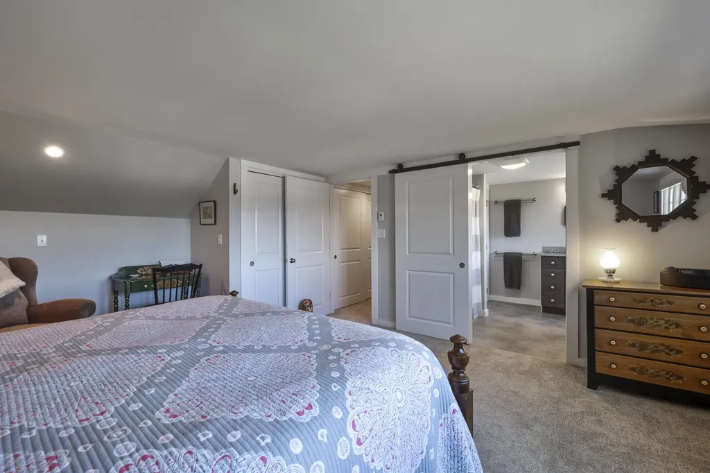 21 Thurston Lane Union ME 04862
