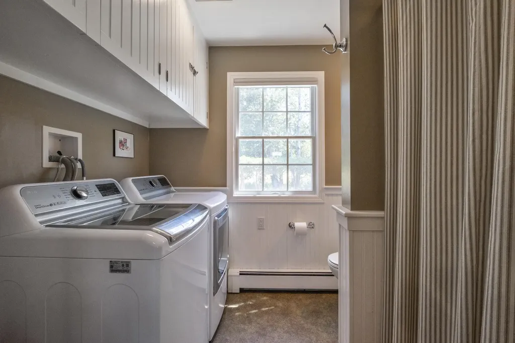 21 Thurston Lane Union ME 04862