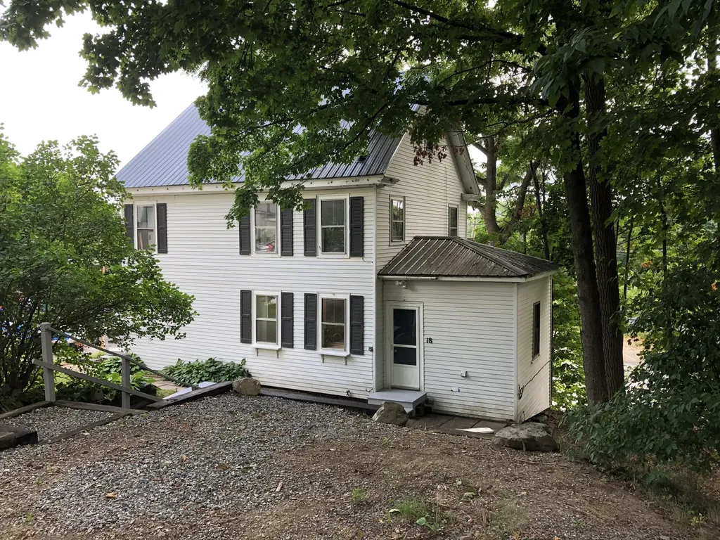 18 James Street Bangor ME 04401
