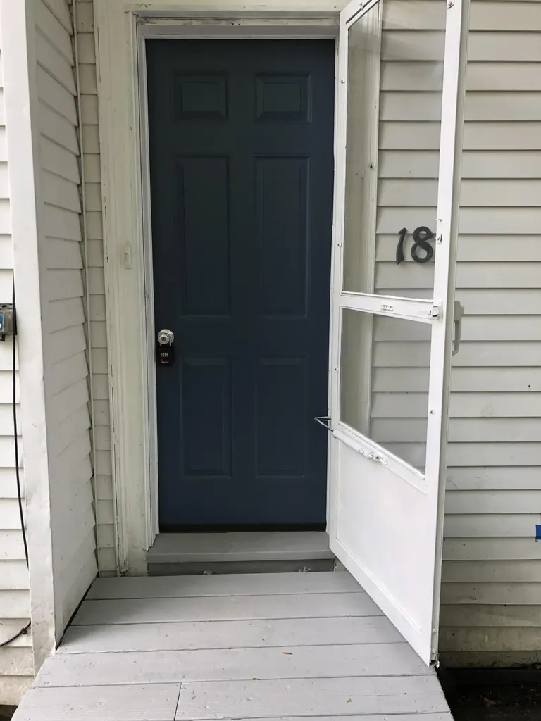 18 James Street Bangor ME 04401