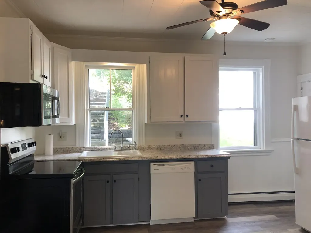 18 James Street Bangor ME 04401