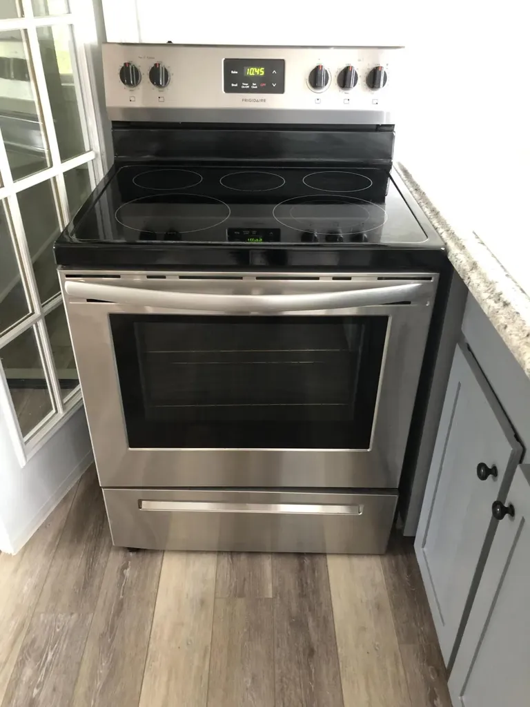 18 James Street Bangor ME 04401