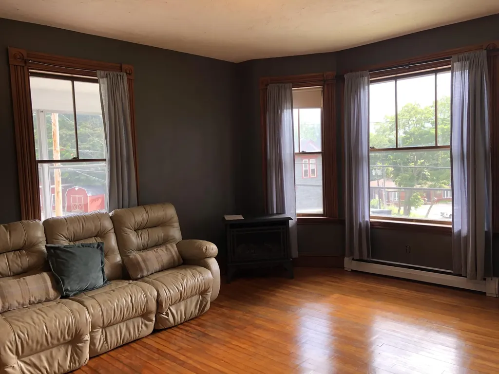 18 James Street Bangor ME 04401