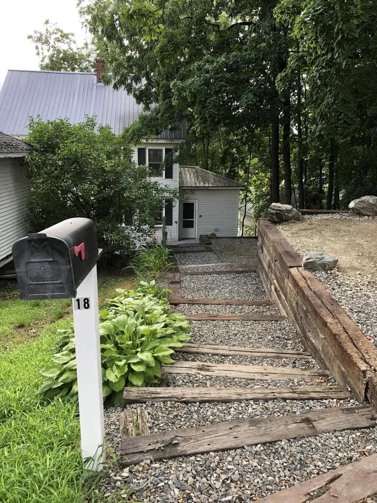 18 James Street Bangor ME 04401