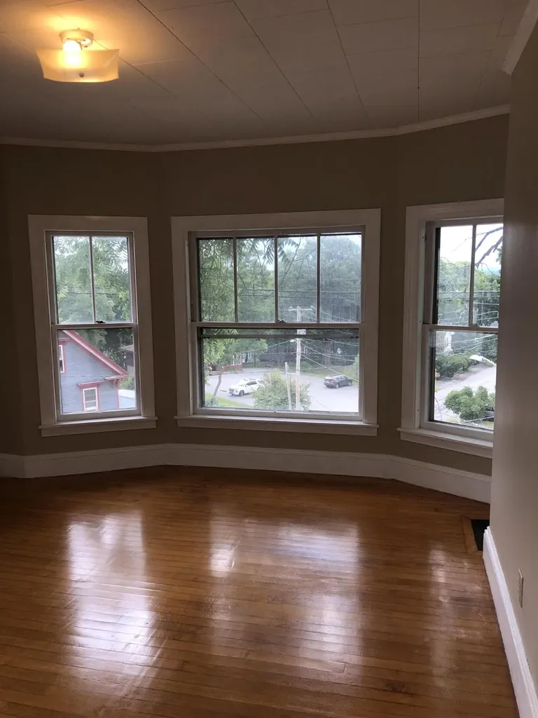 18 James Street Bangor ME 04401