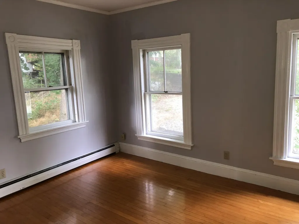 18 James Street Bangor ME 04401
