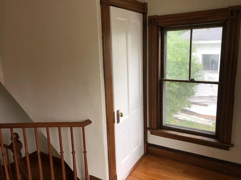 18 James Street Bangor ME 04401
