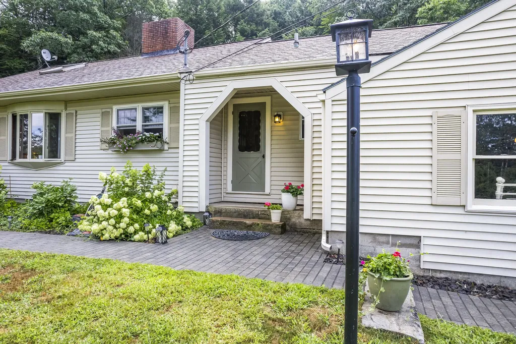 119 Swett Road Windham ME 04062