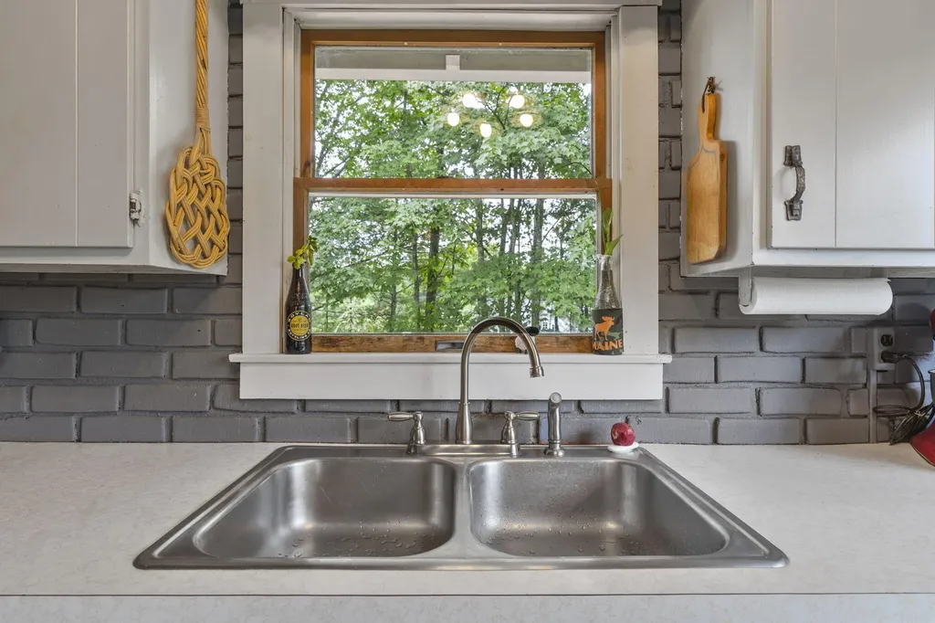 210 River Road Biddeford ME 04005