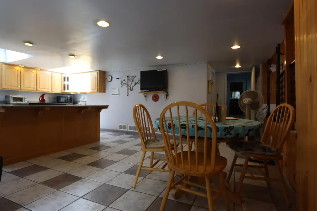 5 Woodlawn Street Lewiston ME 04240