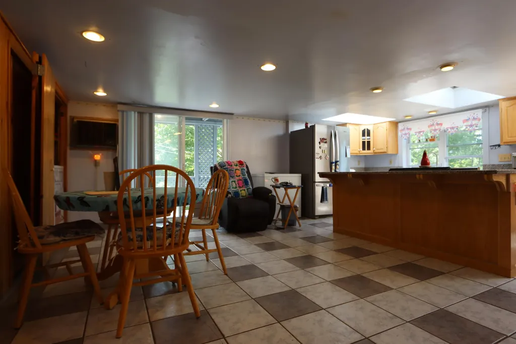 5 Woodlawn Street Lewiston ME 04240