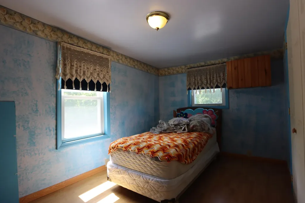 5 Woodlawn Street Lewiston ME 04240