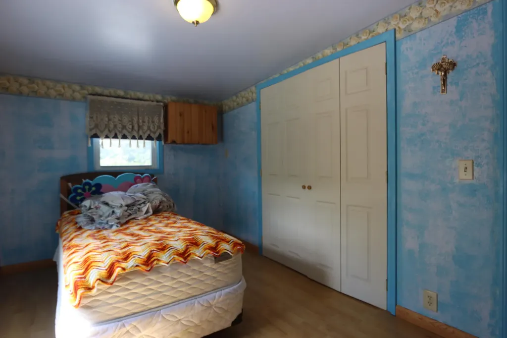 5 Woodlawn Street Lewiston ME 04240
